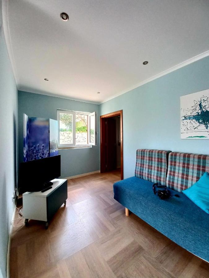 Appartamento Casa Do Portao Azul - Salmonete Atouguia Da Baleia Esterno foto