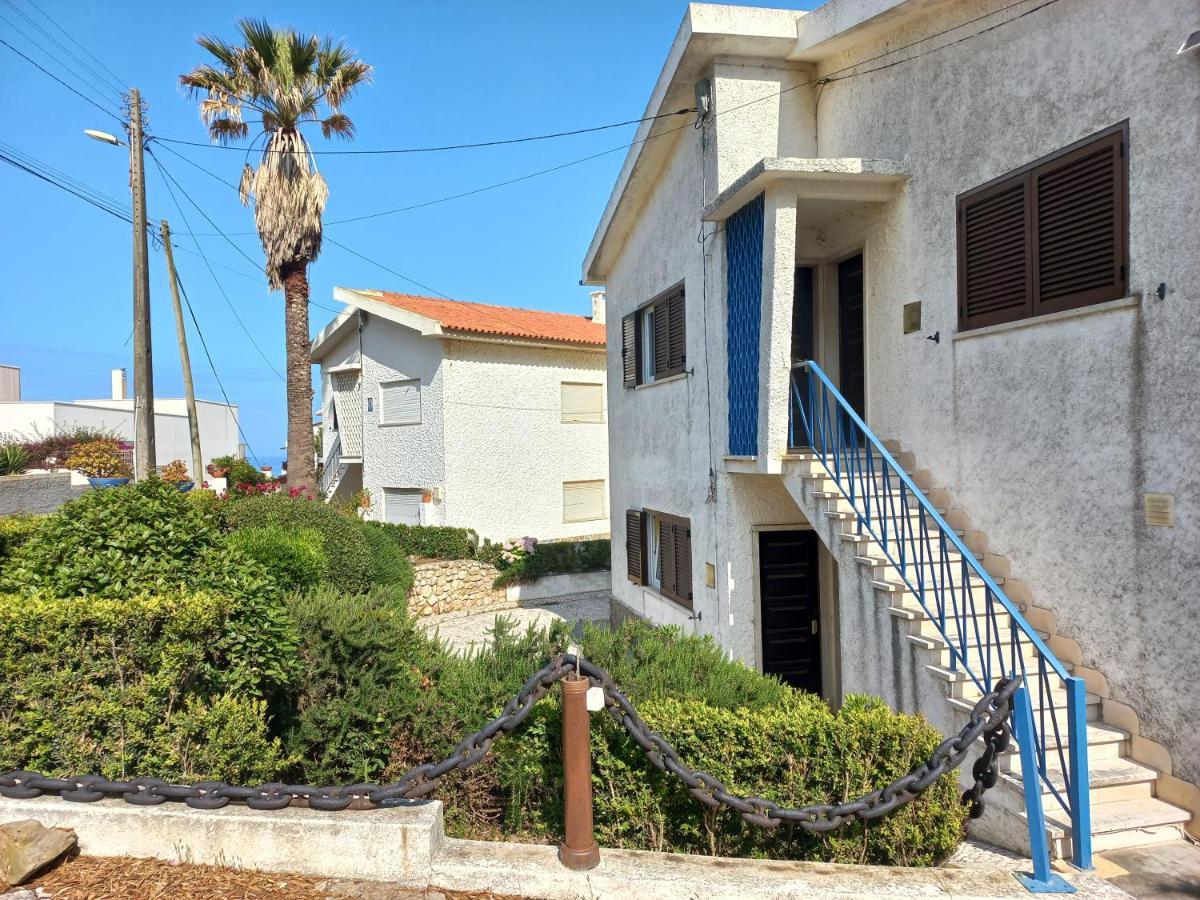 Appartamento Casa Do Portao Azul - Salmonete Atouguia Da Baleia Esterno foto