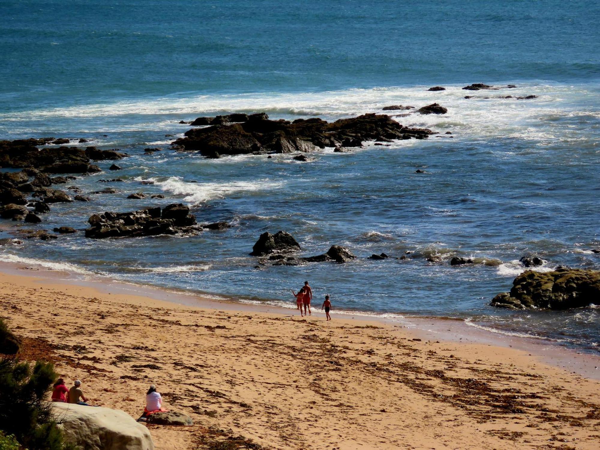 Appartamento Casa Do Portao Azul - Salmonete Atouguia Da Baleia Esterno foto